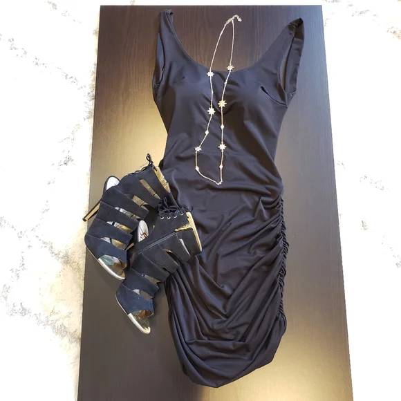 Black Low back Dress with Side Ruching - Picture 5 of 8